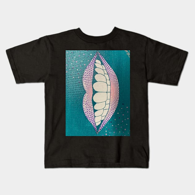 Toothy Grin Kids T-Shirt by DentistArt2022